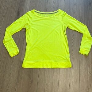 Women’s American eagle long sleeve tee size XS